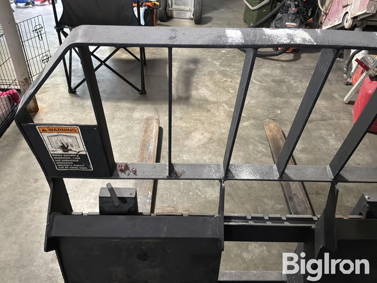 bobcat-pallet-fork-image-19