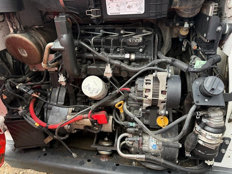 2023-bobcat-t650-image-15