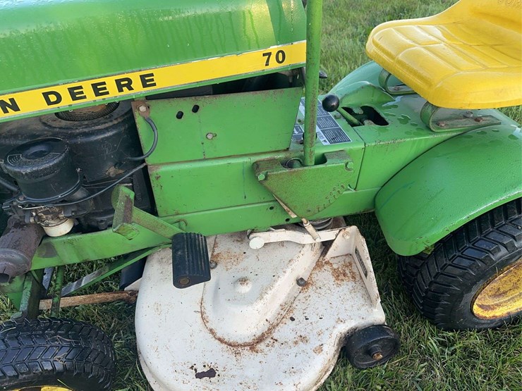 john-deere-70-image-8