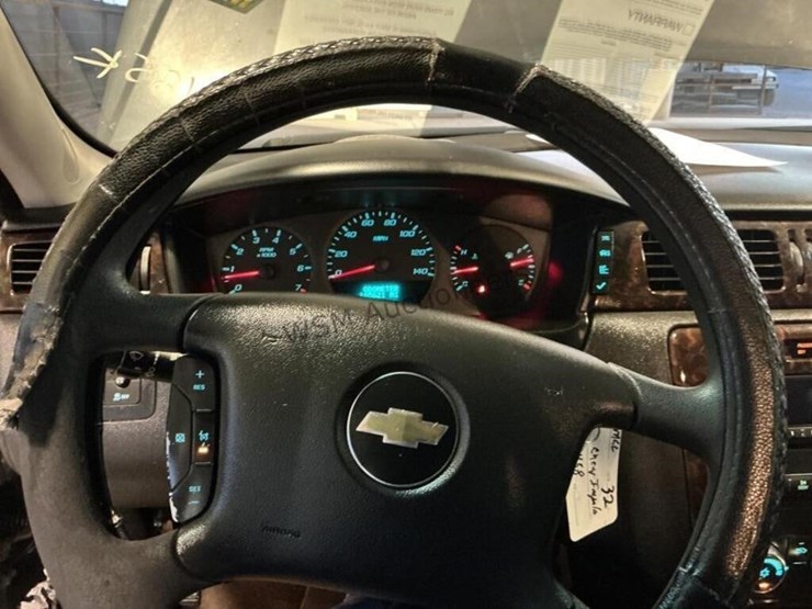 2014-chevrolet-impala-sdn-image-15