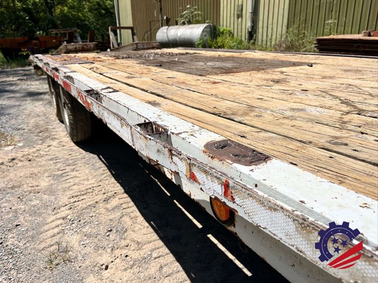 20’-x-7’9”-t/a-equipment-trailer-image-27
