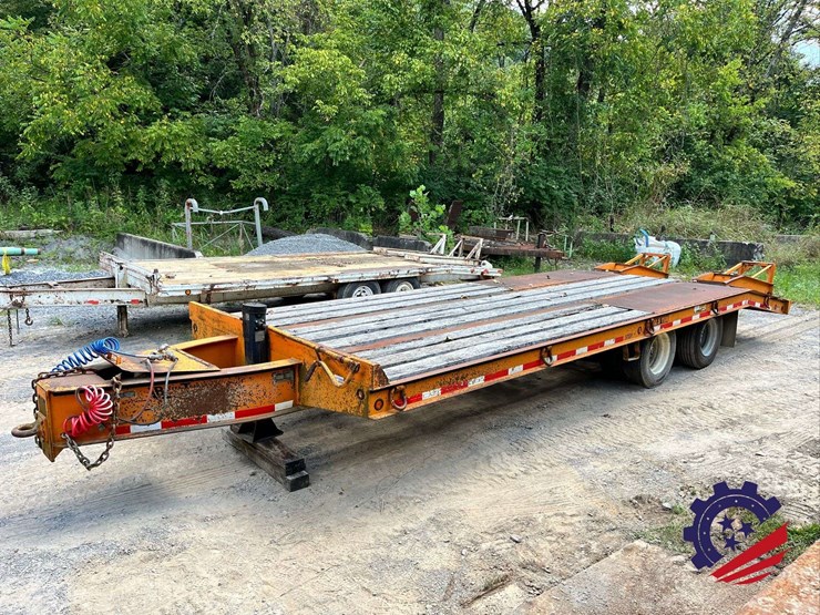 2013-better-built-22.5t-dual-t/a-equipment-trailer-image-2
