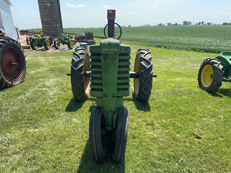 john-deere-h-image-8