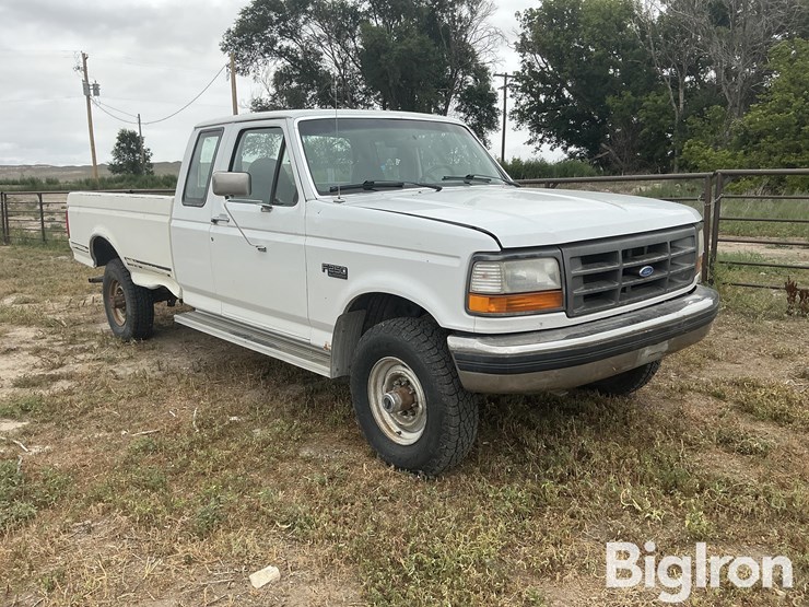 1995-ford-f250-xl-image-3