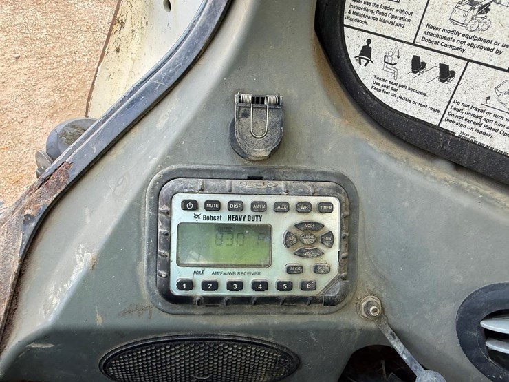 bobcat-t870-image-20