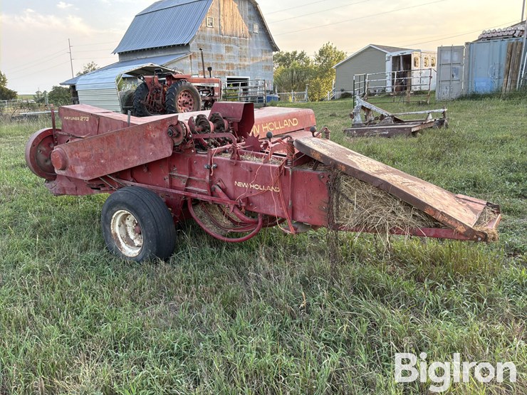 new-holland-hayliner-273-image-5