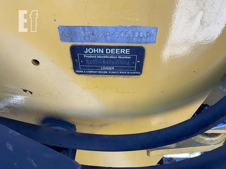2020-deere-324l-image-17