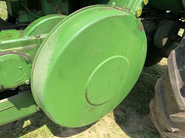 john-deere-r-image-11