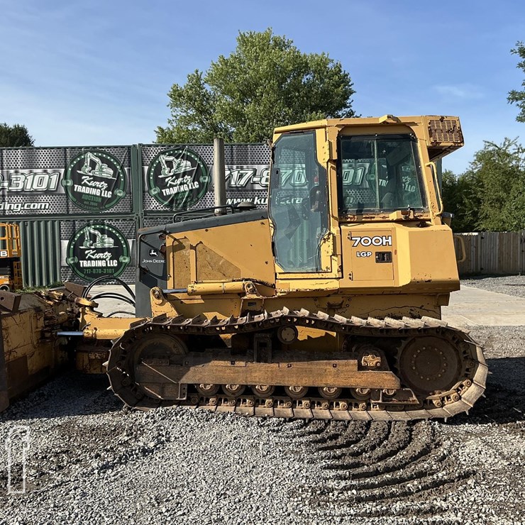 2005 DEERE 700H LGP