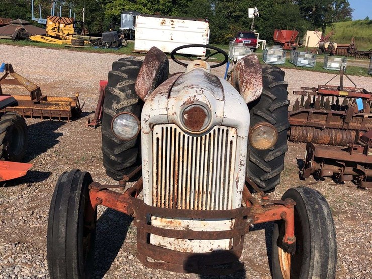 ford-801-image-4