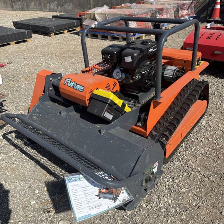 #35 • Remote Controlled Gas Lawn Mower - FT-LM1000Q