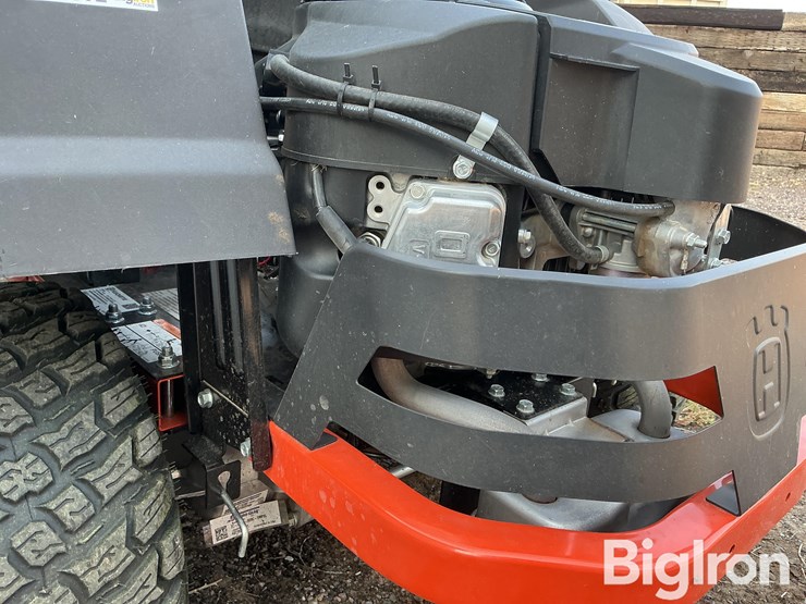 husqvarna-z-254f-zero-turn-lawn-mower-image-16