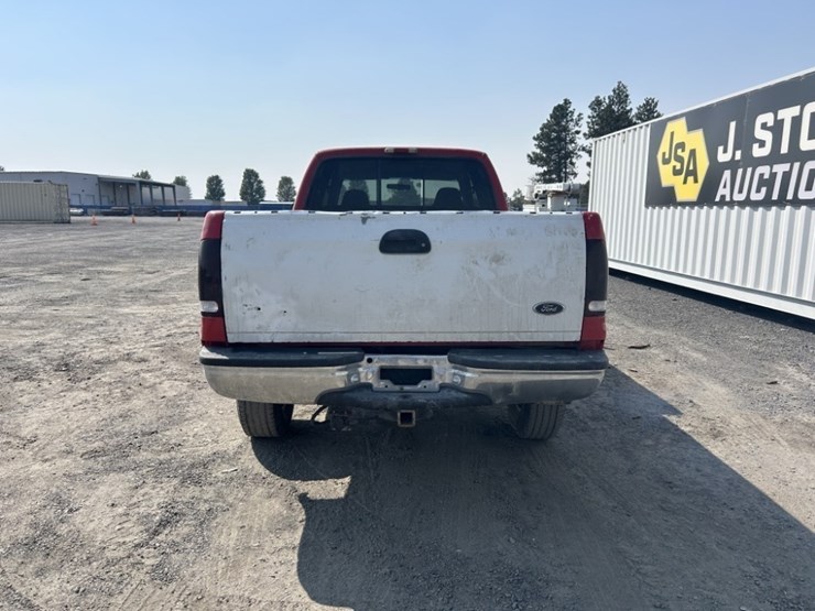 2002-ford-f350-xlt-image-4