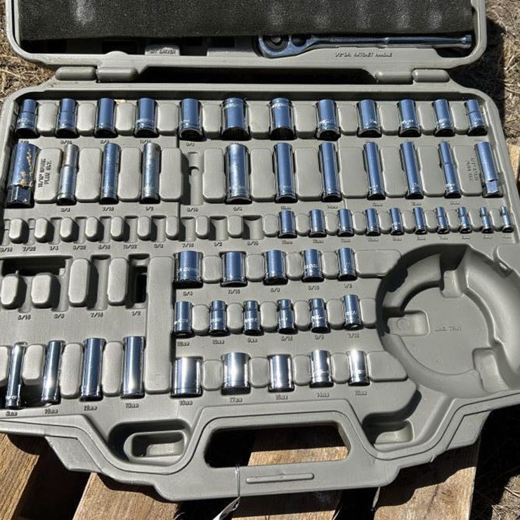 #102 • Chain Nel Lock Professional Tool Set