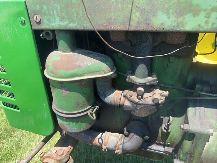 john-deere-m-image-10