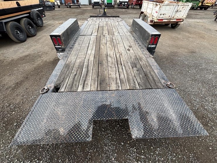 2019-towmaster-t-14dt-image-20