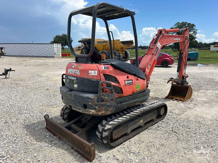 2019-kubota-kx71-3s-image-3