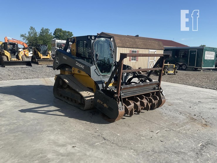 2021-deere-333g-image-6