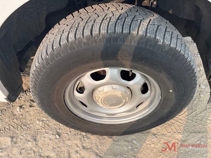2019-ford-f150-xl-image-10