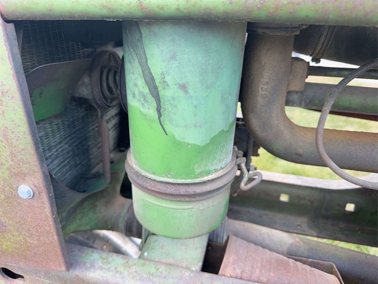 john-deere-b-image-21