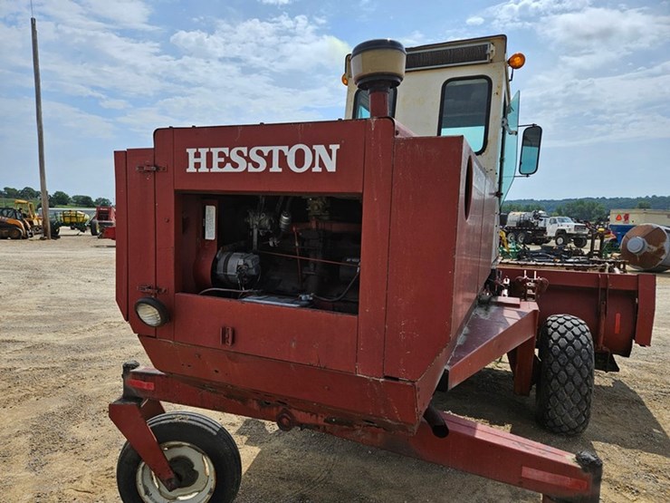 hesston-6450-image-24