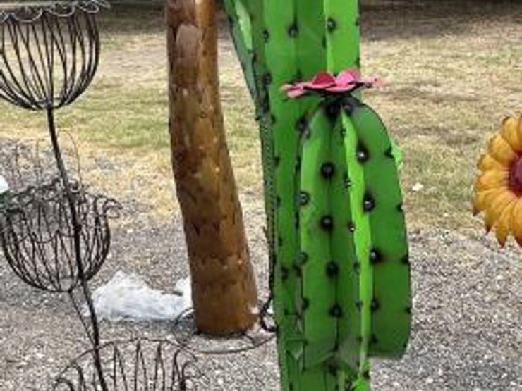 #164-•-metal-art---large-cowboy-cactus-image-2