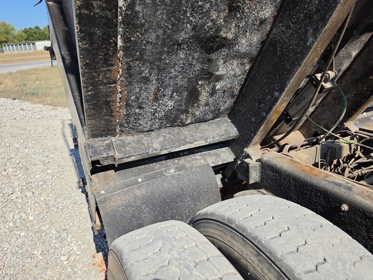 #26510-•-2006-mack-ct713-triaxle-dump-truck-image-36