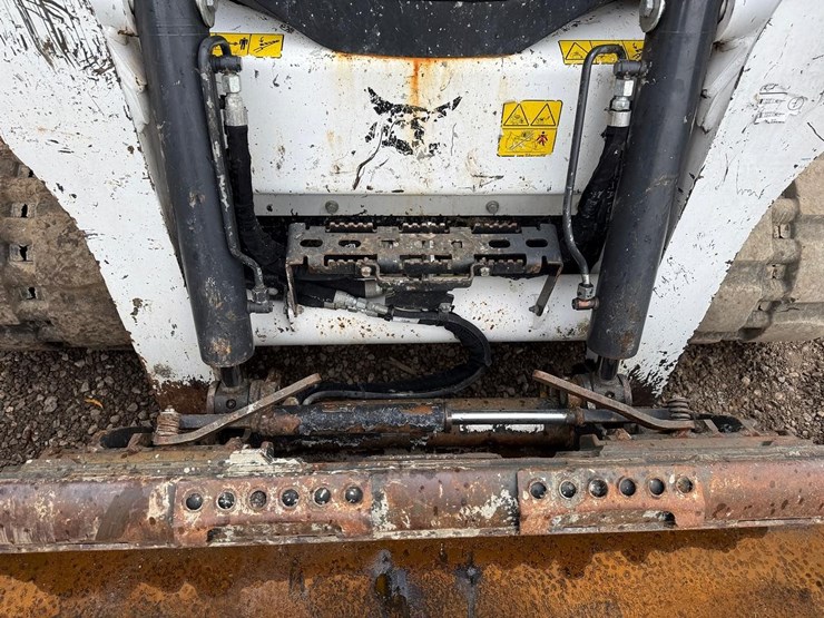 2023-bobcat-t650-image-10
