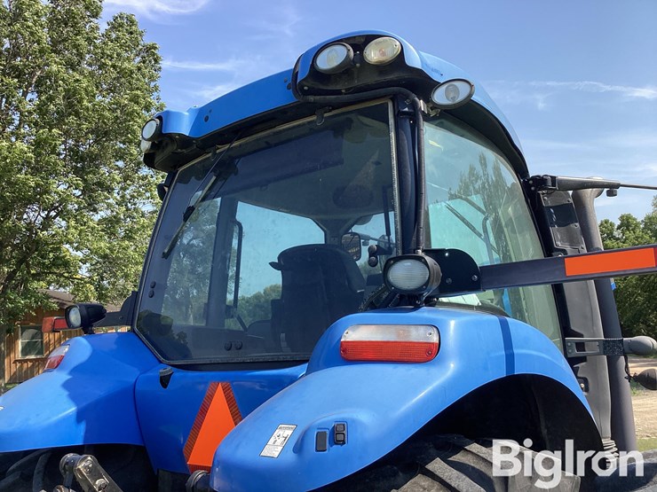 2013-new-holland-t8.360-image-14