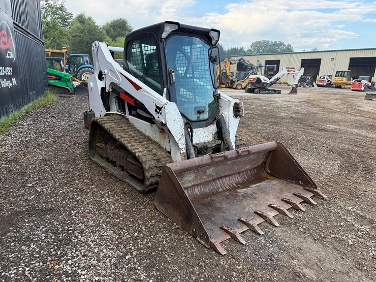 2020-bobcat-t595-image-6