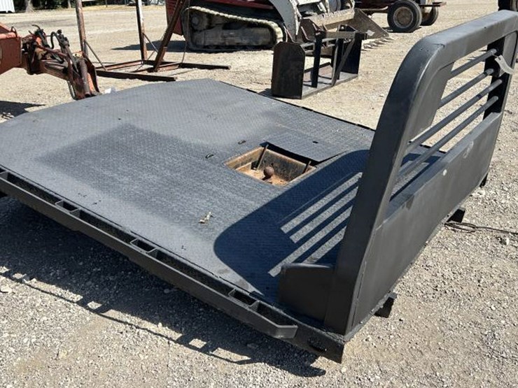 #93-•-flatbed-for-2016-chevy-duramax-image-4