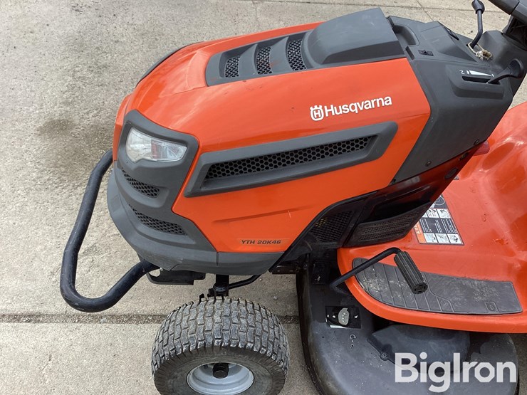 2012-husqvarna-yth20k46-image-12
