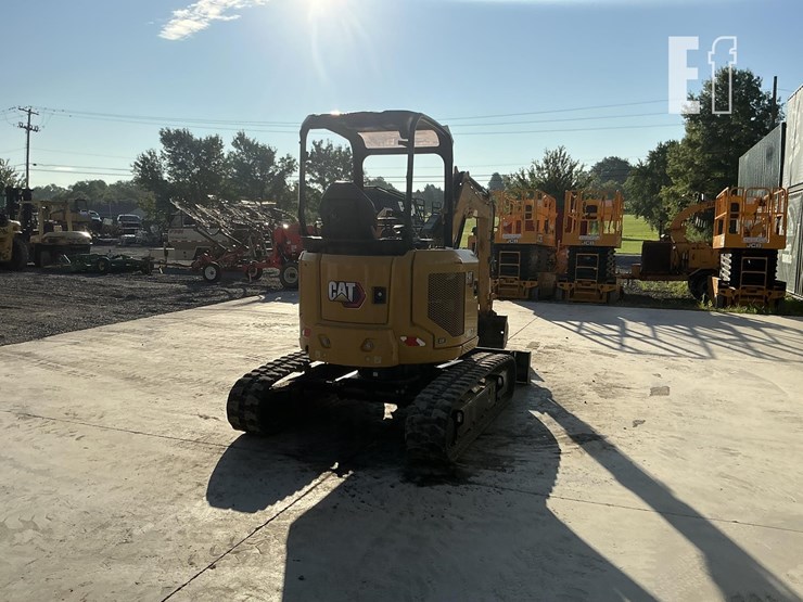 2022-caterpillar-302.7cr-image-4