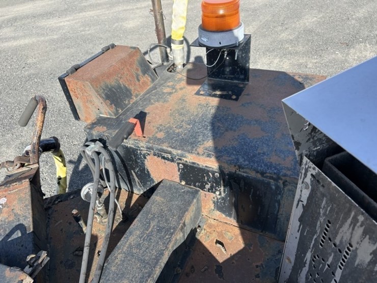 2002-cimline-230-magma-towable-crack-sealer-image-22