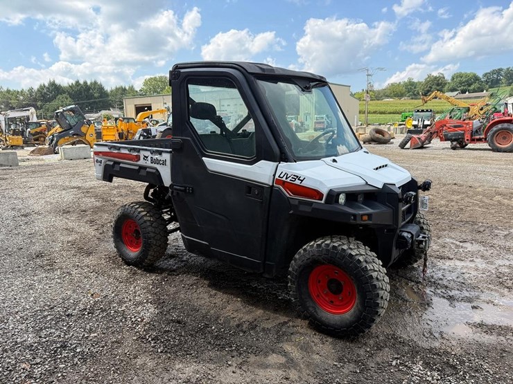 2022-bobcat-uv34-image-6