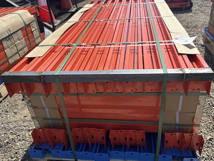 #31-•-40'-6-section-heavy-duty-metal-storage-shelving-image-2