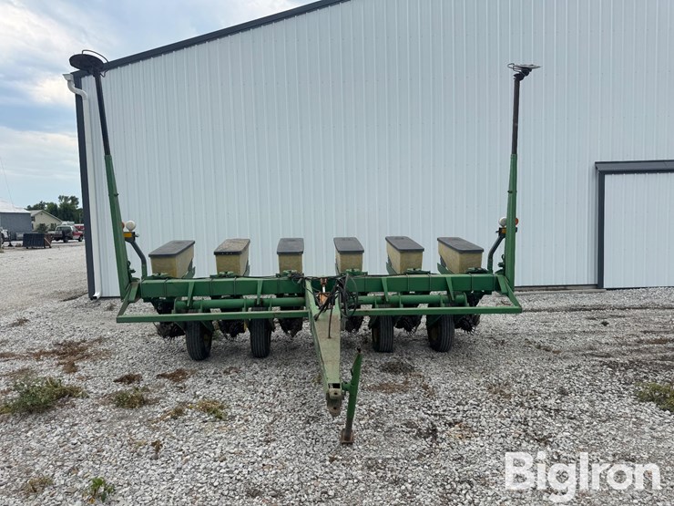 john-deere-7200-image-2