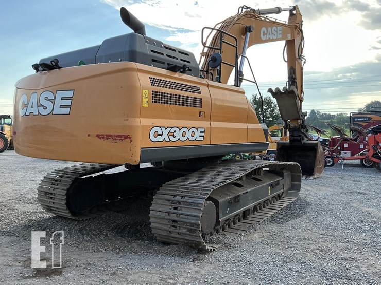 2023-case-cx300e-image-4