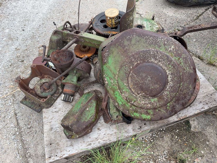 john-deere-b-image-38