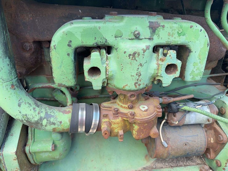 john-deere-3010-image-21