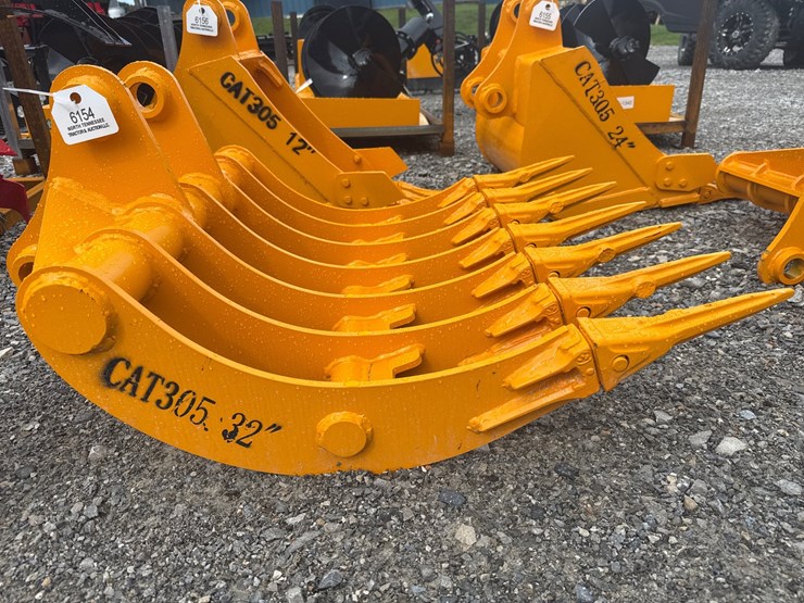 caterpillar-305-image-2