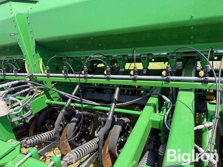 2012-john-deere-1590-image-18