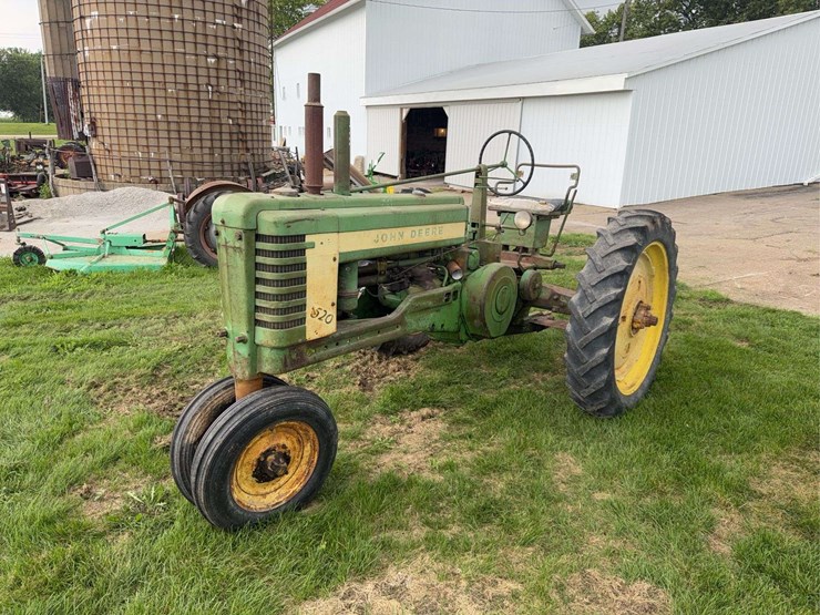 john-deere-b-image-1