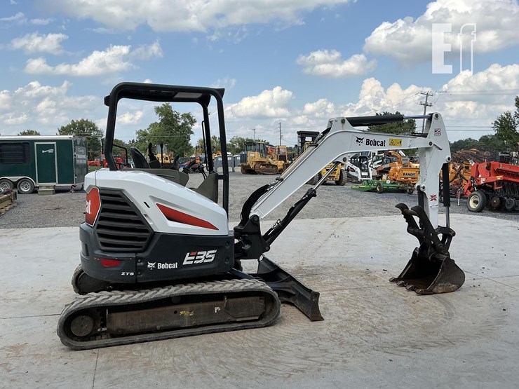 2018-bobcat-e35i-image-5