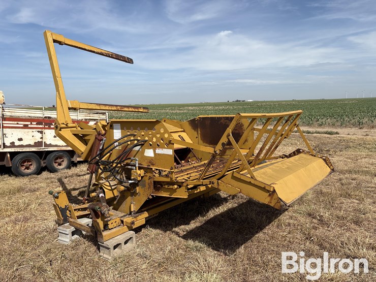 haybuster-256-image-1