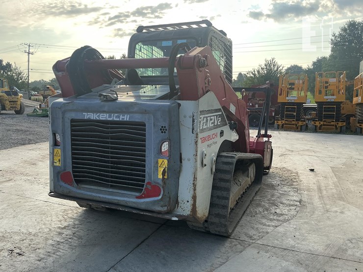 2019-takeuchi-tl12v2-image-4