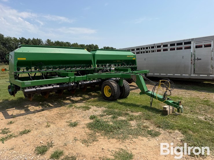 2012-john-deere-1590-image-3