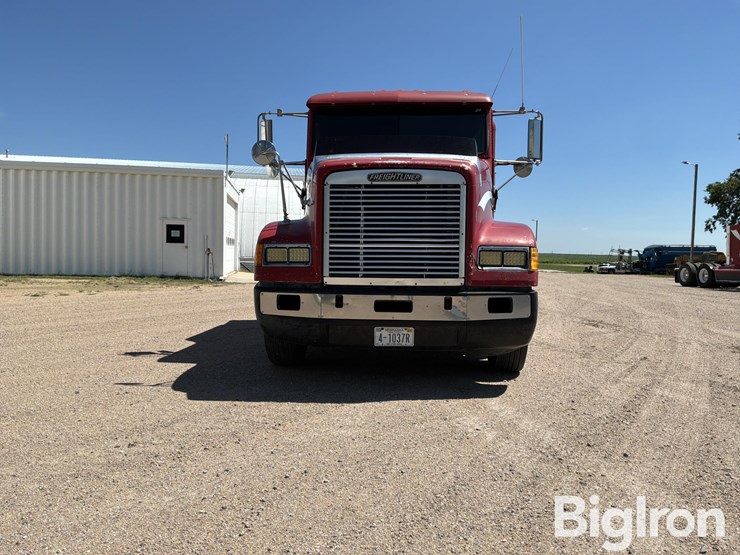 1995-freightliner-fld112-image-9