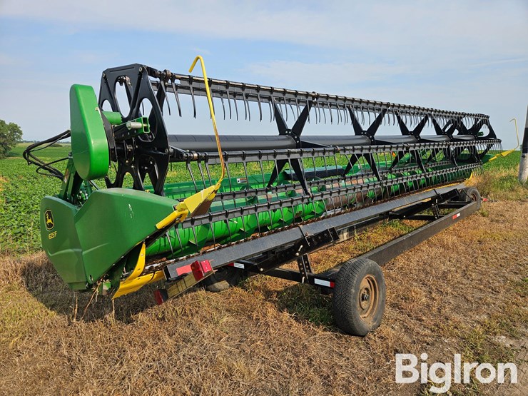 2012-john-deere-625f-image-1