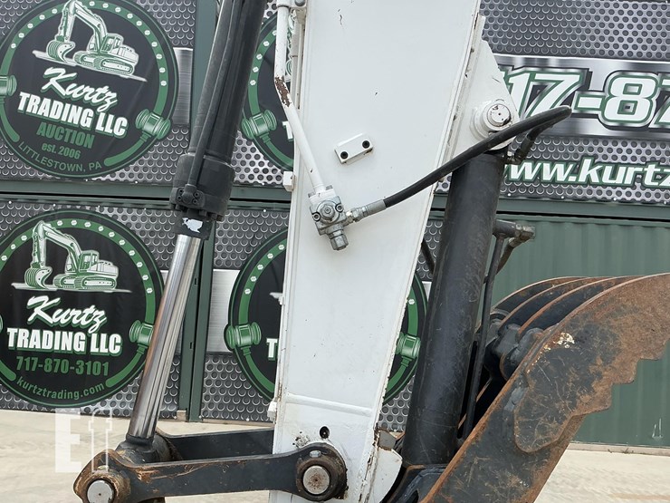 2020-bobcat-e145-image-13